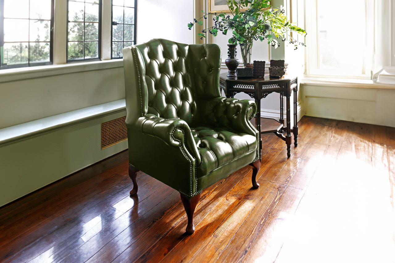 Hamilton high end chesterfield chair with traditional buttoned seating