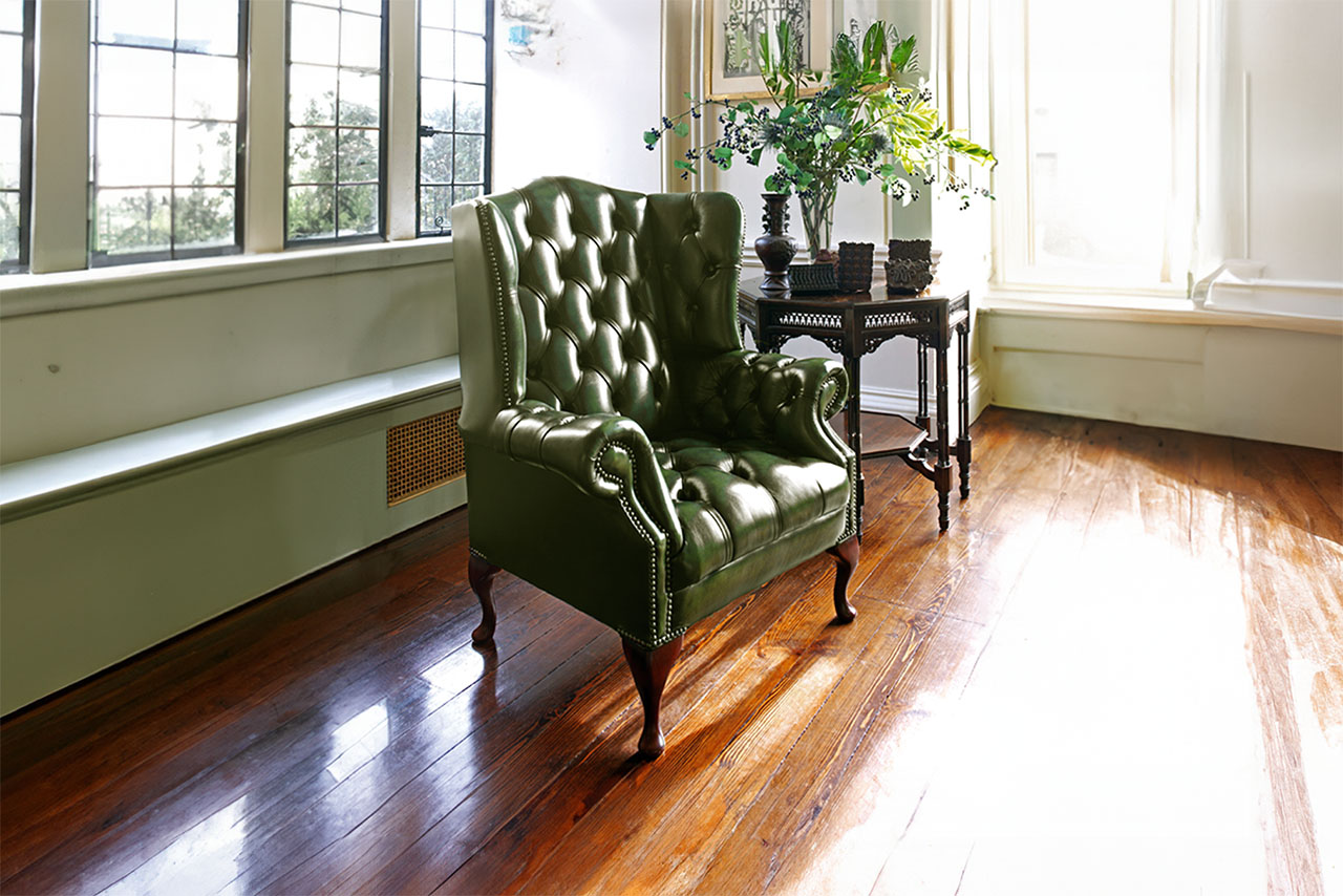 Hamilton Classic Antiqued Leather Green Chair