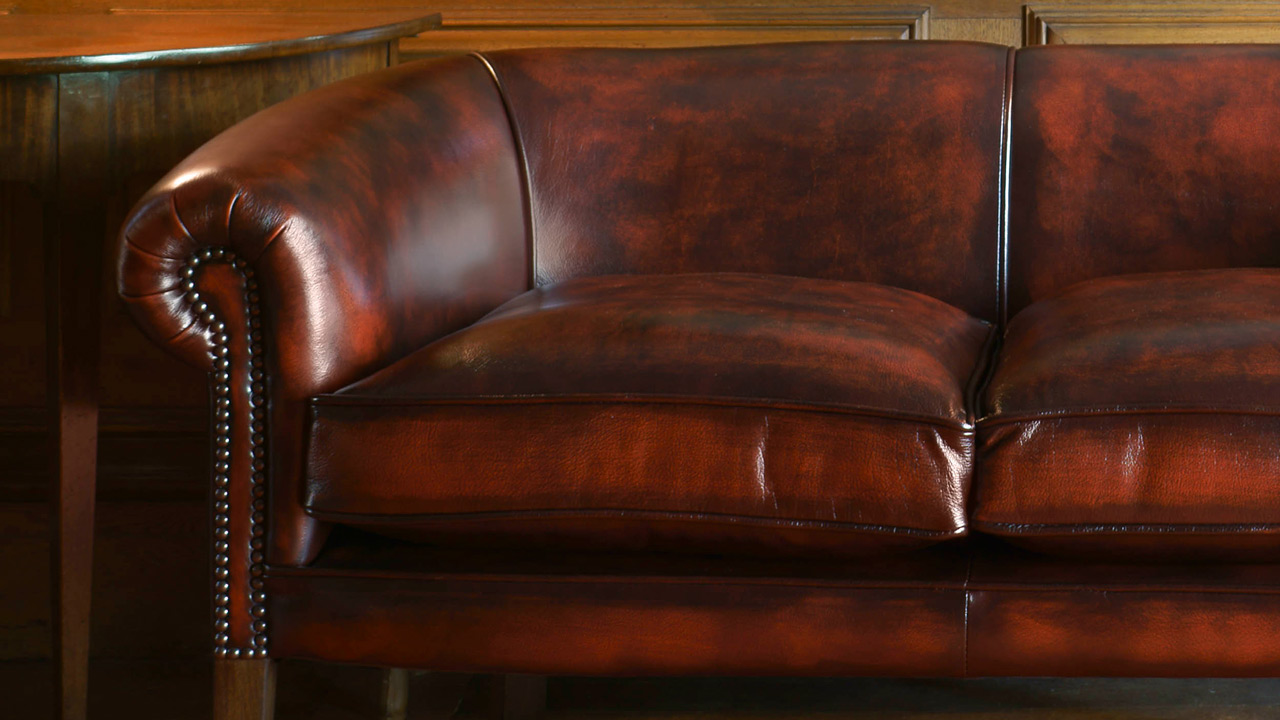 Victoria Leather Classic Sofa