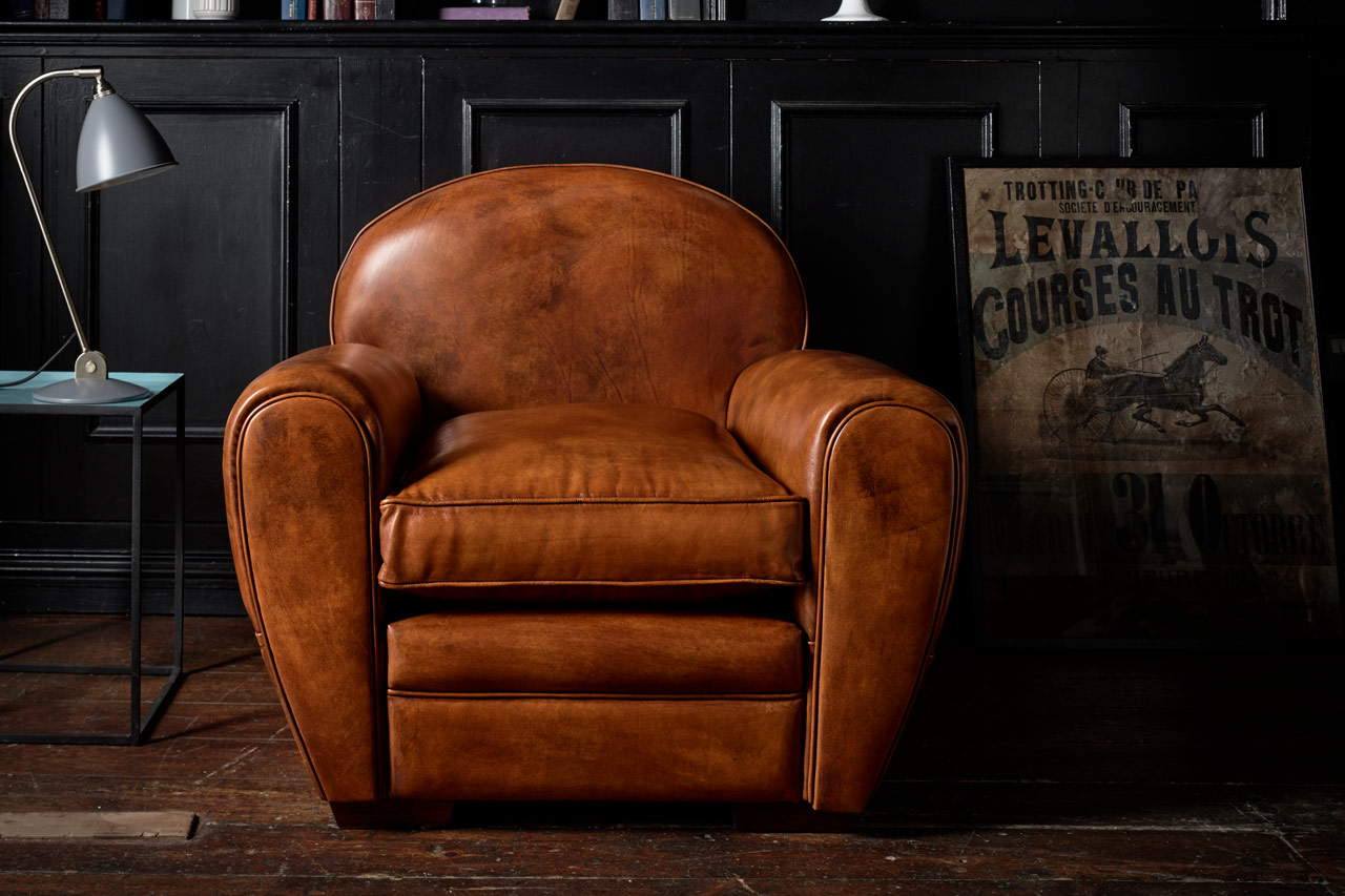 Bowler generously proportioned chair with symmetrical curve