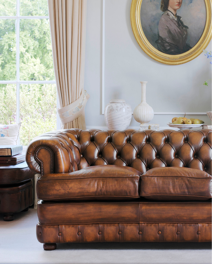 Edward 3 seater antiqued leather chesterfield sofa